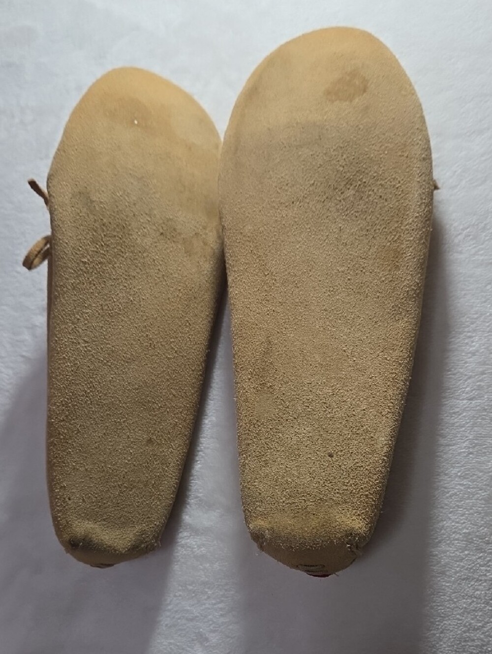 Minnetonka Tan Suede Beaded Moccasin Flats - Picture 3 of 4